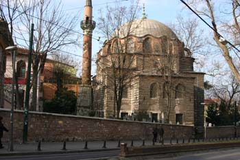 Les mosqu�es expriment leur gloire .. Turquie - Tourisme - Istanbul aux mille facet...